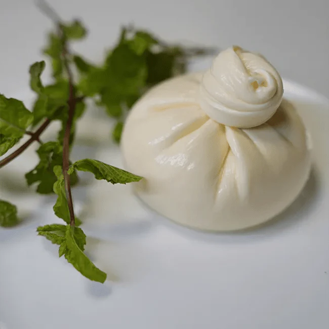 Burrata Cheese – Rich Creamy Italian Cheese with a Soft Mozzarella Shell and Velvety Center