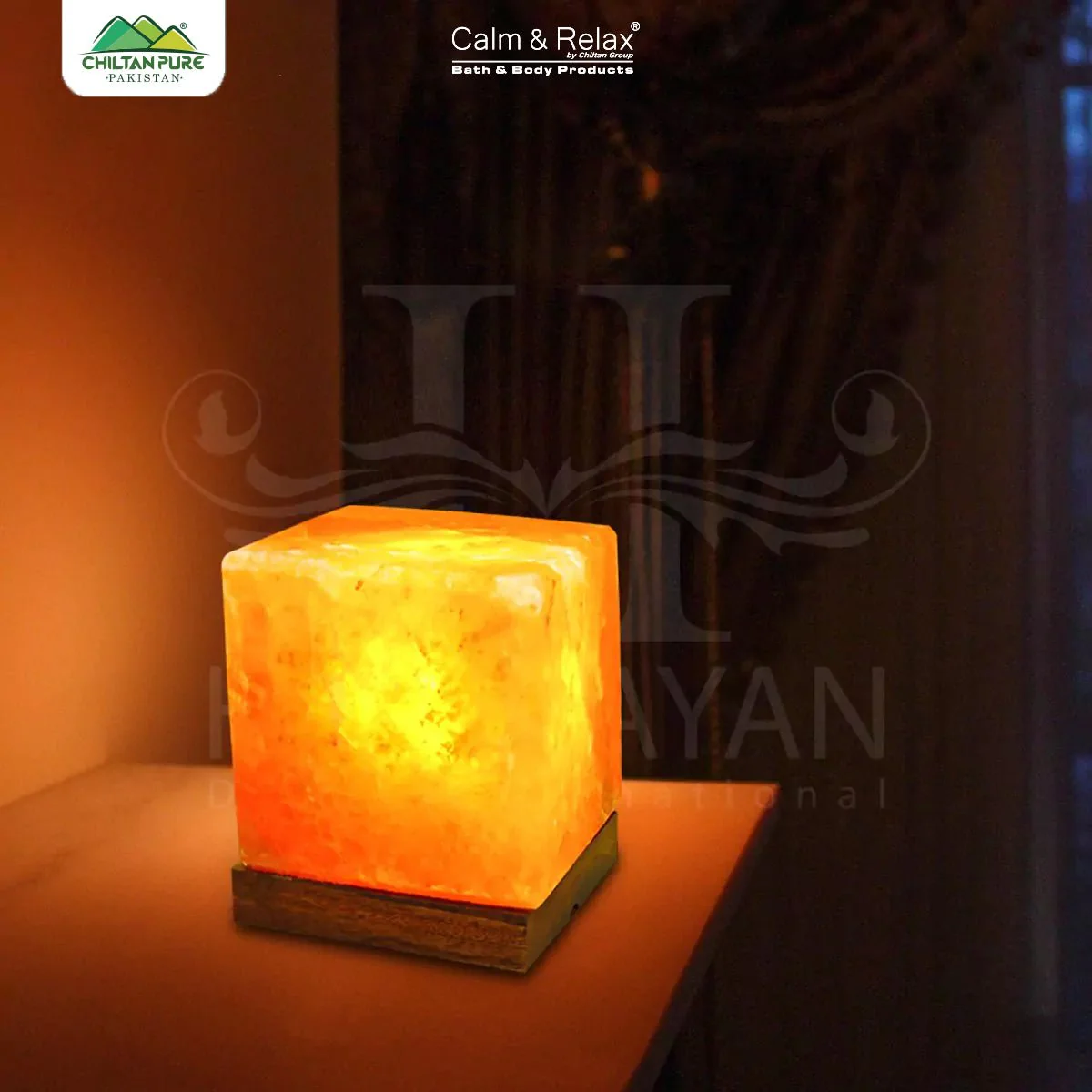 Decorative and Natural Dehumidifier Cube Shape Himalayan Crystal Salt Lamp