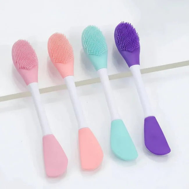 Double Headed Silicone Mask And Cleansing Brush - Image 3